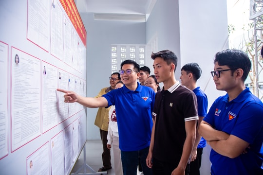 Tuổi trẻ Đà Nẵng hướng về ngày hội non sông