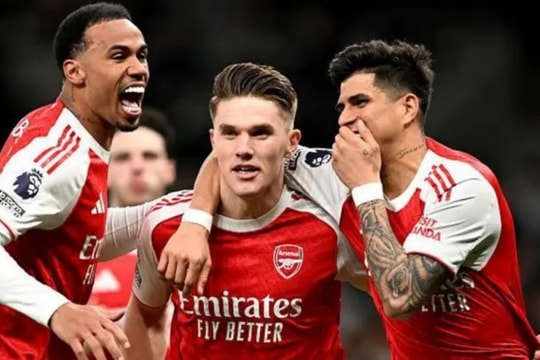 Arsenal và lời giải mã cho danh xưng nhà vô địch nhàm chán nhất lịch sử