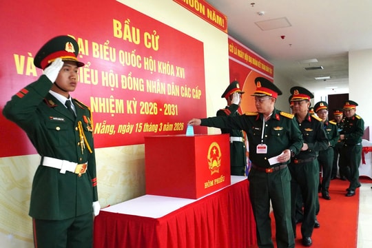 Tự hào khi thực hiện quyền công dân