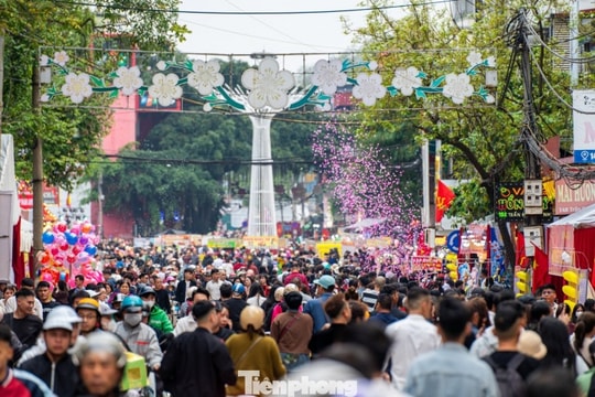 Lễ hội đền Kỳ Cùng - Tả Phủ: Khám phá nét văn hóa thết tiệc độc đáo xứ Lạng