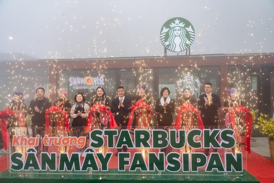 Fansipan: Trải nghiệm cà phê tại cửa hàng Starbucks cao nhất châu Á