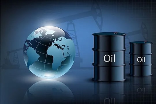 Giá dầu thế giới duy trì mốc 100 USD, giá xăng trong nước ổn định ngày 15/3