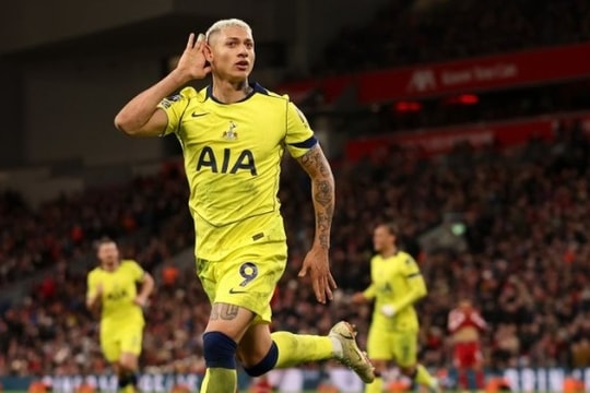 Richarlison gỡ hòa phút 90, Liverpool lỡ cơ hội đánh chiếm Top 4 Ngoại hạng Anh