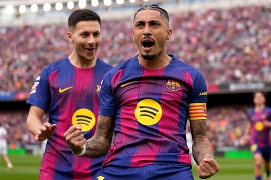 Barca vùi dập Sevilla 5-2: Raphinha lập hat-trick và màn tái xuất đầy cảm xúc của Gavi