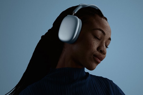 Apple ra mắt AirPods Max 2: Chip H2 mạnh mẽ và cổng sạc USB-C hiện đại