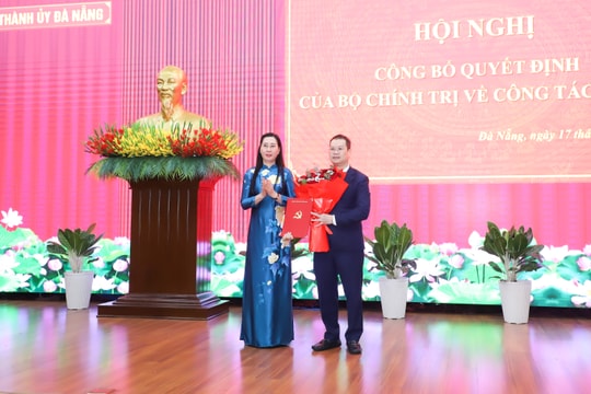 Đồng chí Nguyễn Mạnh Hùng giữ chức vụ Phó Bí thư Thành ủy Đà Nẵng