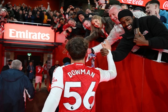 Vũ khí từ ghế dự bị: Mikel Arteta và 'nước cờ' giúp Arsenal bỏ xa Manchester City