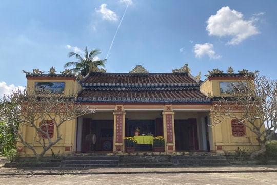 Nhà thờ 12 tộc trong tâm thức người La Qua