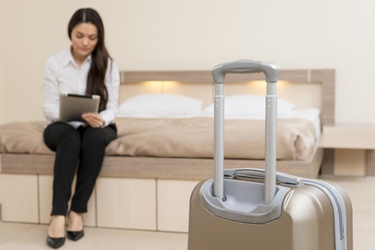 Lưu ý khi nhận phòng khách sạn: Chụp ảnh hiện trạng để bảo vệ quyền lợi du khách