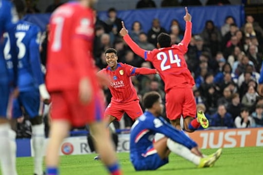 PSG vùi dập Chelsea 3-0: 'Vết nhơ' lịch sử 2-8 tại Stamford Bridge