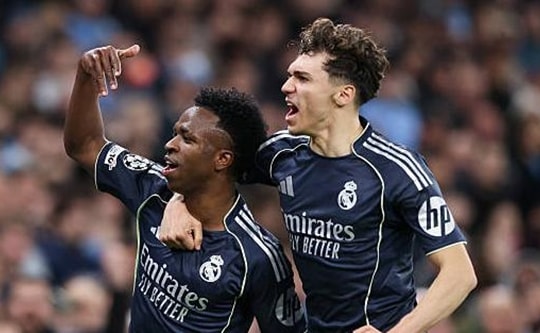 Real Madrid hạ gục Man City 2-1: Sai lầm của Bernardo Silva và bản lĩnh nhà vua