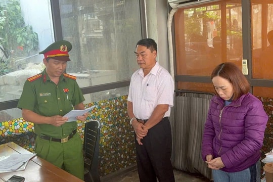 Khởi tố giám đốc công ty xăng dầu cùng các đối tượng mua bán trái phép hóa đơn