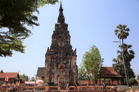 Một thoáng Nam Lào
