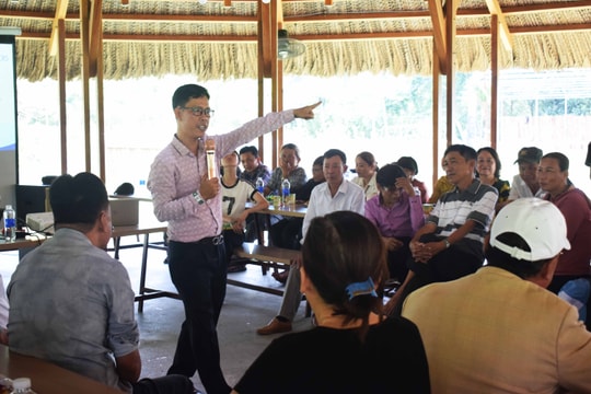 Giao lưu câu lạc bộ người khuyết tật và người chăm sóc hai xã Nam Phước và Thu Bồn