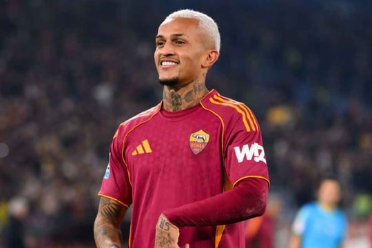 Tin chuyển nhượng 23/3: Arsenal đàm phán mua Wesley, Liverpool nhắm bộ đôi Gordon và Camavinga