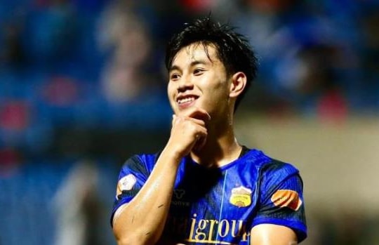 U19 Việt Nam triệu tập bổ sung "thần đồng" Trần Gia Bảo và thủ môn Việt kiều Canada