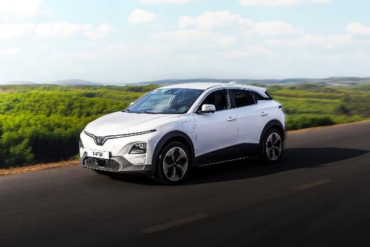 An toàn, nhiều công nghệ, lái hay: VinFast VF 6 được khách hàng Việt gọi là chiếc xe “có tất cả”