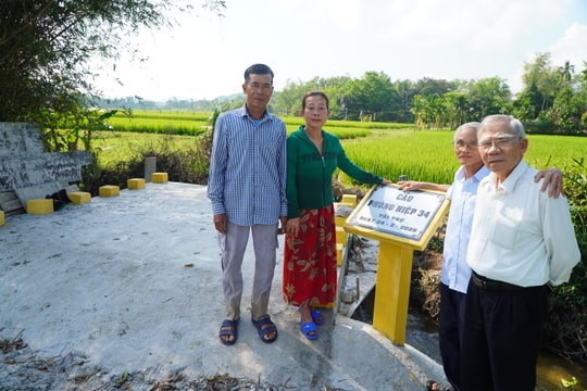 Lặng lẽ góp hương cho đời
