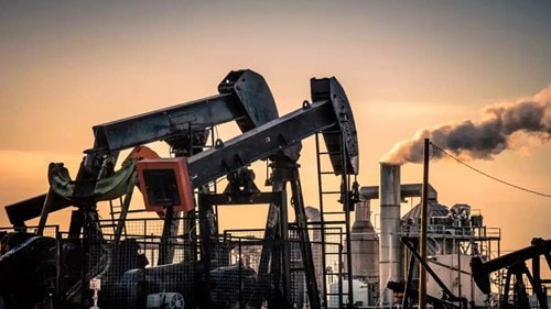 Giá dầu thế giới tăng 50% do xung đột Iran, nguồn cung năng lượng toàn cầu đứt gãy