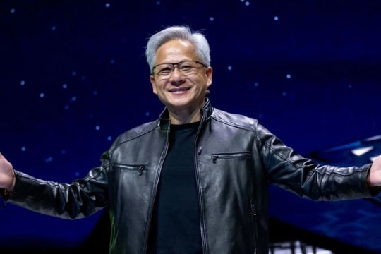 CEO Nvidia Jensen Huang gây sốc khi khẳng định siêu trí tuệ AGI đã xuất hiện ngay lúc này