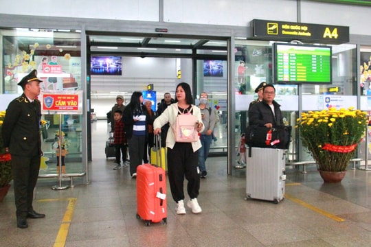 Nâng chất lượng phục vụ du khách tại Sân bay quốc tế Đà Nẵng