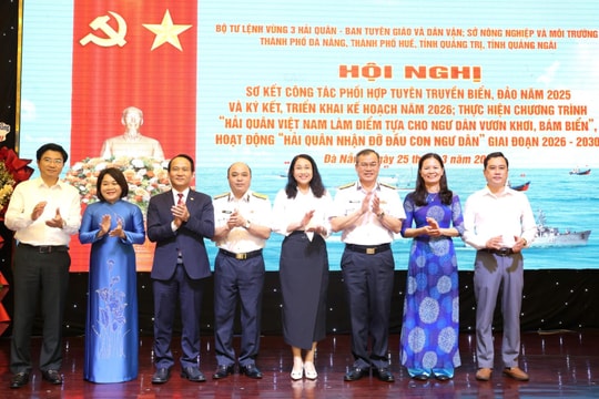 Đà Nẵng, Huế, Quảng Trị, Quảng Ngãi và Vùng 3 Hải quân đẩy mạnh phối hợp tuyên truyền biển, đảo năm 2026