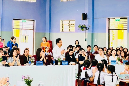 Đẩy mạnh chuyển đổi số, đổi mới đánh giá trong dạy học Lịch sử - Địa lý lớp 4