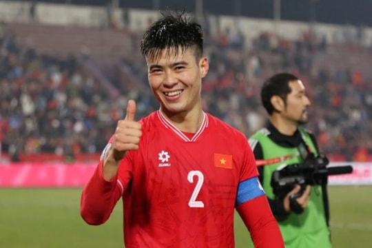 Duy Mạnh giữ băng thủ quân ĐT Việt Nam, đối đầu sao Leicester City tại Hàng Đẫy