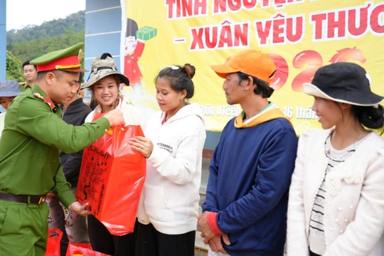 Những người “truyền lửa” nhiệt huyết cho phong trào thanh niên