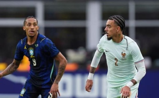 Brazil thua Pháp 1-2 tại World Cup 2026: Nghịch lý Selecao khi chơi hơn người