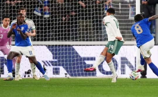 Sandro Tonali tỏa sáng rực rỡ giúp Italia hạ Bắc Ireland 2-0 để vào chung kết play-off World Cup