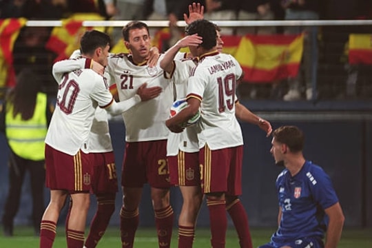 Tây Ban Nha thắng áp đảo Serbia 3-0: Mikel Oyarzabal đi vào lịch sử