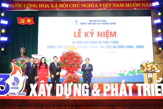Trung tâm Đào tạo thường xuyên (Đại học Đà Nẵng) kỷ niệm 30 năm xây dựng và phát triển