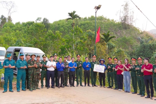 “Tháng Ba biên giới” gắn kết nghĩa tình nơi vùng biên