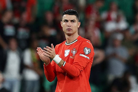 Bồ Đào Nha chia điểm với Mexico: Hàng công bế tắc và bài toán hậu Ronaldo