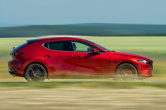 Giá xe Mazda3 2026 mới nhất: Chi tiết bảng giá lăn bánh và ưu đãi tháng 3/2026