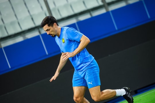 Hậu vệ Declan Lambert: Tuyển Malaysia sẽ đánh bại Việt Nam bằng thực lực