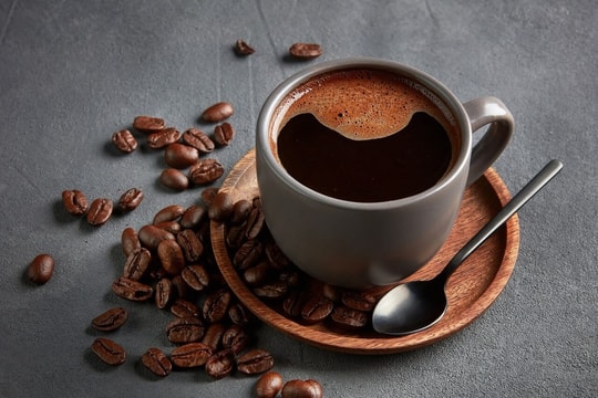 Giá cà phê hôm nay 31/3: Robusta giảm gần 5%