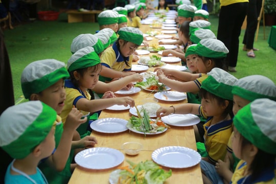 Bữa ăn cho trẻ