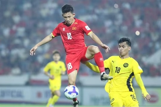Đội tuyển Việt Nam thăng tiến mạnh nhất thế giới để trở lại Top 100 FIFA