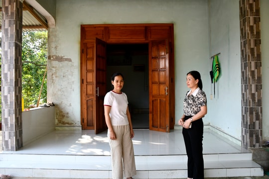 Hỗ trợ người dân miền núi an cư lạc nghiệp