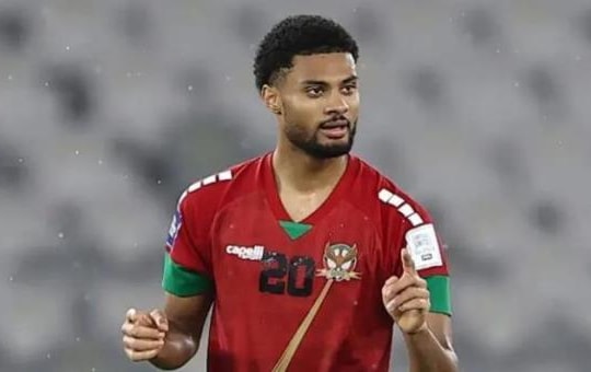Kyle Kelly: Tiền vệ chưa từng ra mắt Liverpool đang gây sốt trong màu áo đội tuyển quốc gia