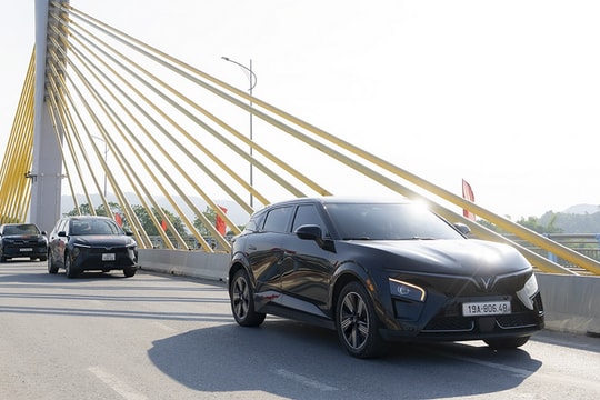 VinFast VF 7: Lựa chọn SUV điện tối ưu với chi phí lăn bánh từ 720 triệu đồng
