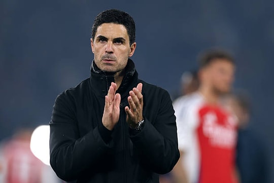 Arsenal và cơn bão rút lui khỏi ĐTQG: Vì sao CĐV Pháo thủ phớt lờ mọi chỉ trích?