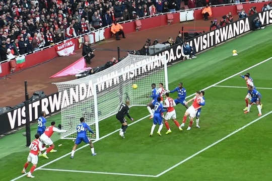 Arsenal thống trị Ngoại hạng Anh: Sức mạnh tuyệt đối ngay cả khi mất vũ khí bóng chết