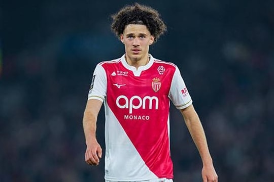 Chuyển nhượng tối 4/4: Liverpool chốt người thay Salah, Man City chi 90 triệu euro mua Dani Olmo