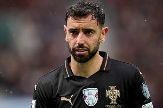 PSG và Bayern Munich săn đón Bruno Fernandes, Liverpool chuẩn bị đại tu đội hình