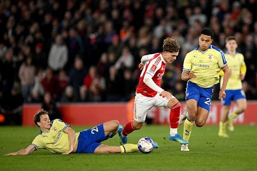 Arsenal dừng bước tại FA Cup: Thất bại bạc nhược và sự trỗi dậy của Max Dowman