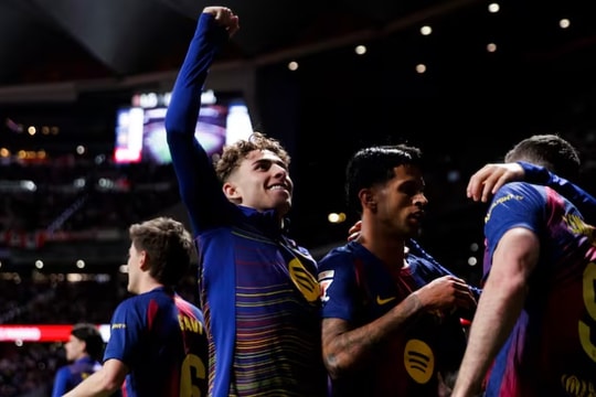 Barcelona áp đảo Real Madrid trong cuộc đua La Liga: Khoảng cách 7 điểm và ưu thế tuyệt đối