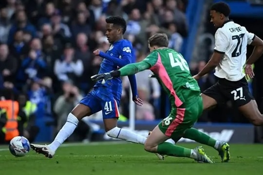 Estevao Willian phá kỷ lục của Bukayo Saka: Chelsea đang sở hữu siêu thần đồng mới